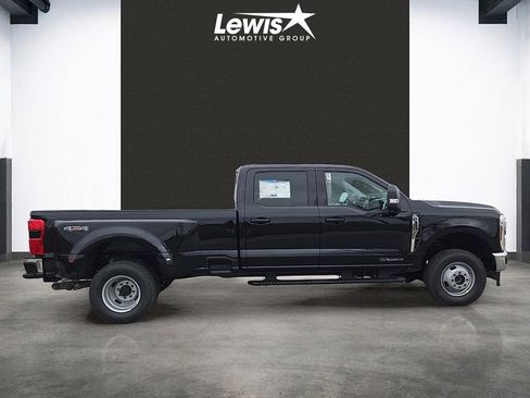 New 2026 Ford F350 XLT w/ XLT Premium Package AWD/4WD image 5
