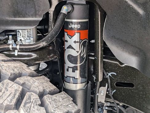 New 2026 Jeep Gladiator Mojave image 14