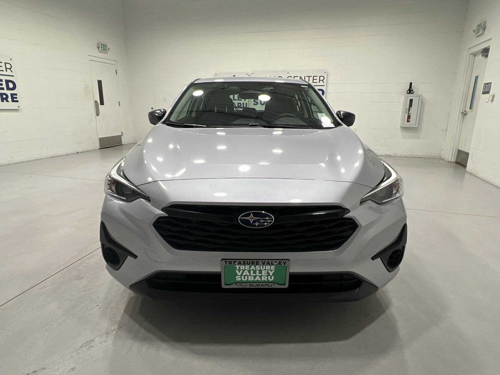 Used 2024 Subaru Impreza 2.0i AWD/4WD image 3