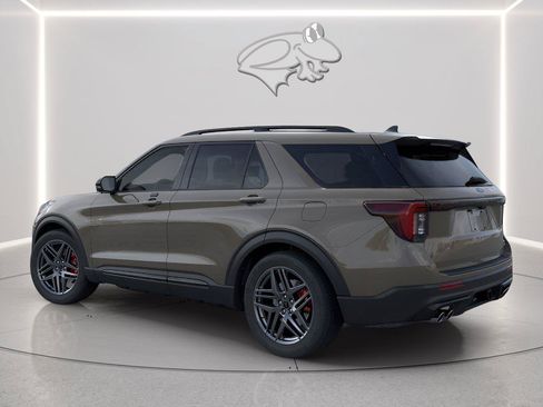New 2026 Ford Explorer ST w/ Sun And Sound Package AWD/4WD image 3
