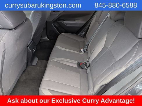 Used 2025 Subaru Crosstrek 2.5i Premium AWD/4WD image 17
