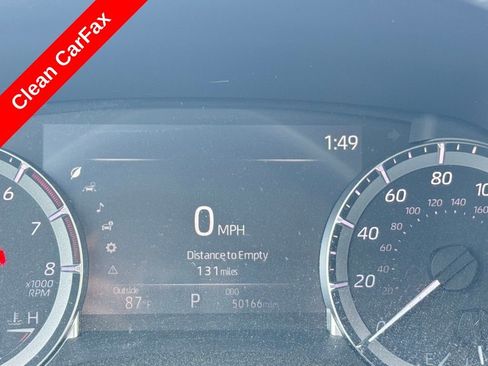 Used 2024 Toyota Highlander XLE image 4