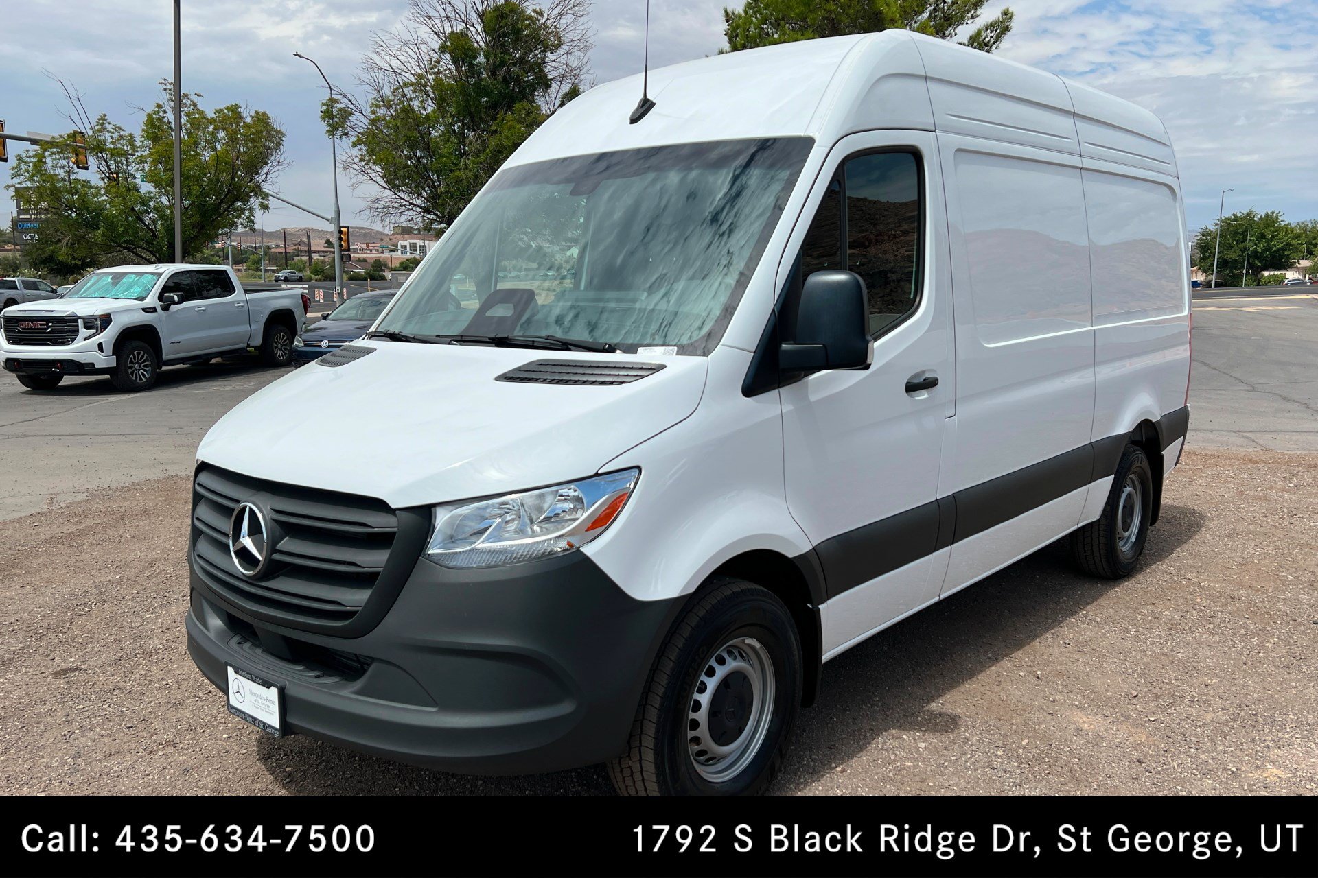 Used 2026 Mercedes-Benz Sprinter 2500 image 1