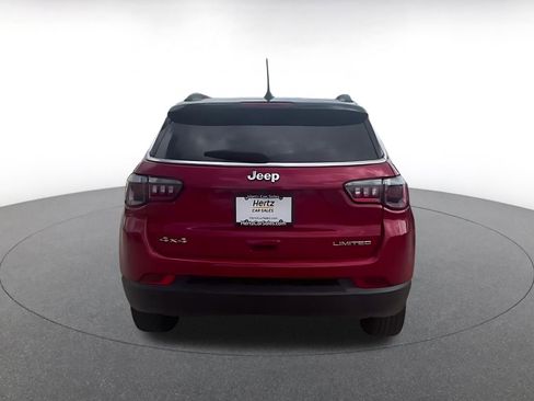 Used 2025 Jeep Compass Limited AWD/4WD image 12