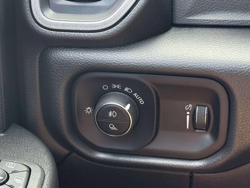 New 2027 RAM 2500 Tradesman AWD/4WD image 17