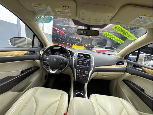 Used 2015 Lincoln MKC FWD w/ Equipment Group 101A Select image 21