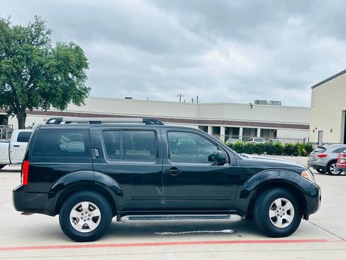 Used 2012 Nissan Pathfinder S image 11