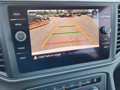 Used 2021 Volkswagen Atlas SE w/ Panoramic Sunroof Package AWD/4WD image 27
