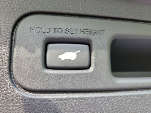 Certified 2025 Honda Pilot Elite image 14