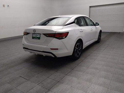 Used 2025 Nissan Sentra SV FWD image 9
