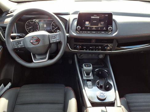 New 2026 Nissan Rogue SV AWD/4WD image 11