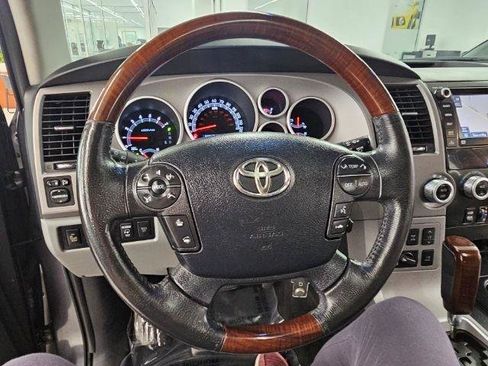 Used 2013 Toyota Sequoia Platinum AWD/4WD image 10