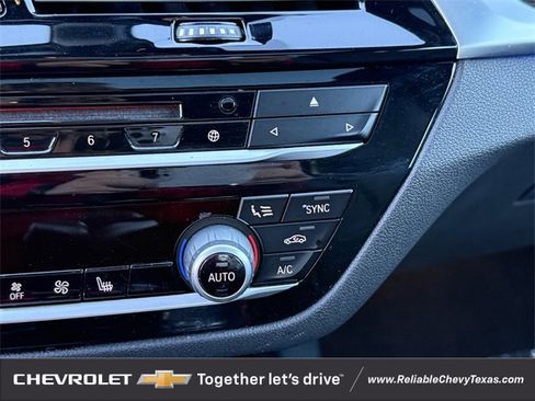 Used 2019 BMW 530i xDrive w/ Convenience Package image 27