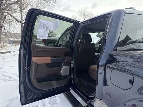 Used 2025 Ford F150 King Ranch w/ FX4 Off-Road Package image 16