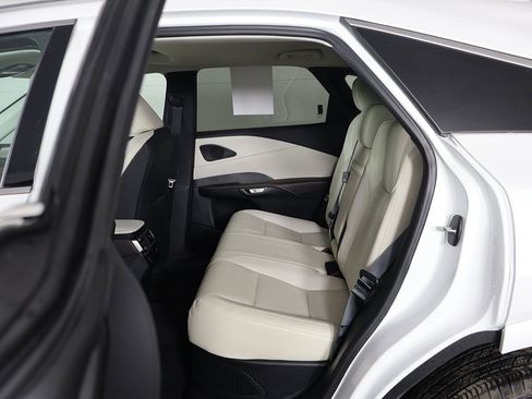 Used 2024 Lexus RX 350h w/ Accessory Package (K3) image 32