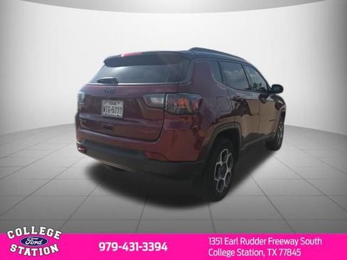 Used 2022 Jeep Compass Trailhawk w/ Trailhawk Elite Group AWD/4WD image 4