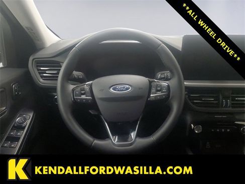 Certified 2024 Ford Escape Active w/ Tech Pack #2 image 12