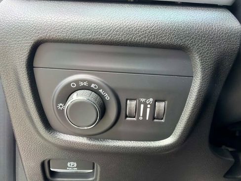 New 2026 Jeep Grand Cherokee L 4WD image 24