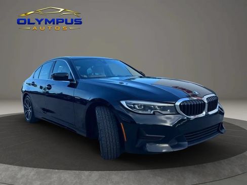 Used 2020 BMW 330i Sedan w/ Convenience Package RWD image 2