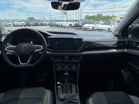 Certified 2023 Volkswagen Taos SEL AWD/4WD image 14