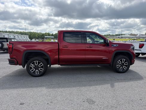 Used 2026 GMC Sierra 1500 AT4 w/ AT4 Premium Package AWD/4WD image 3