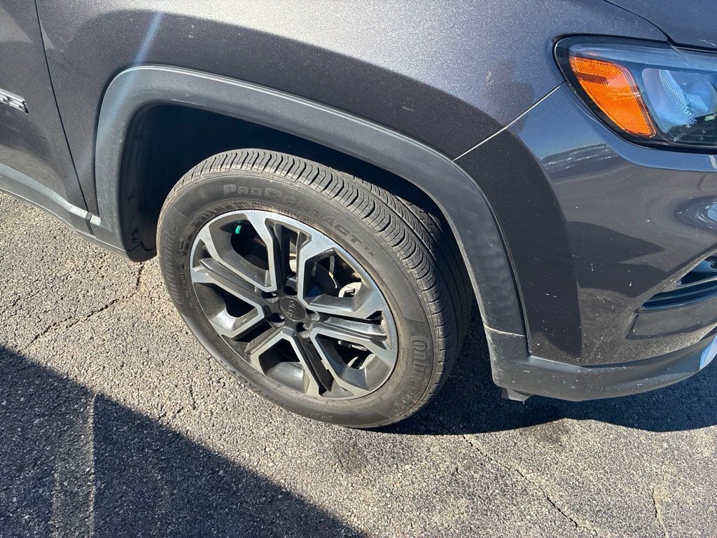 Certified 2023 Jeep Compass Limited AWD/4WD image 6