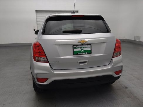 Used 2020 Chevrolet Trax LS w/ Tint and Cruise Package FWD image 6