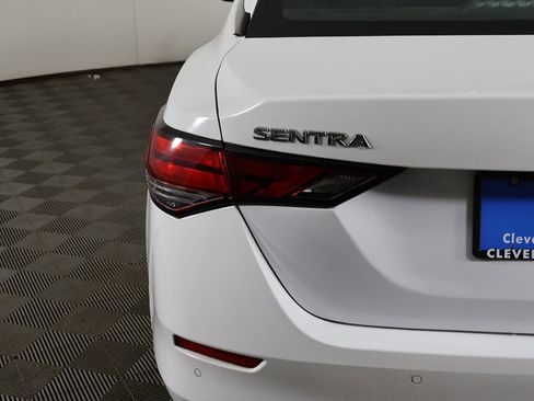 Used 2022 Nissan Sentra SV w/ All-Weather Package FWD image 14