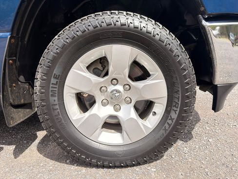 Used 2019 RAM 1500 Big Horn AWD/4WD image 33