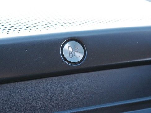 Used 2022 Ford F250 Lariat w/ Lariat Value Package image 37