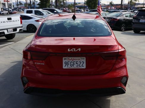 Used 2023 Kia Forte LXS image 5
