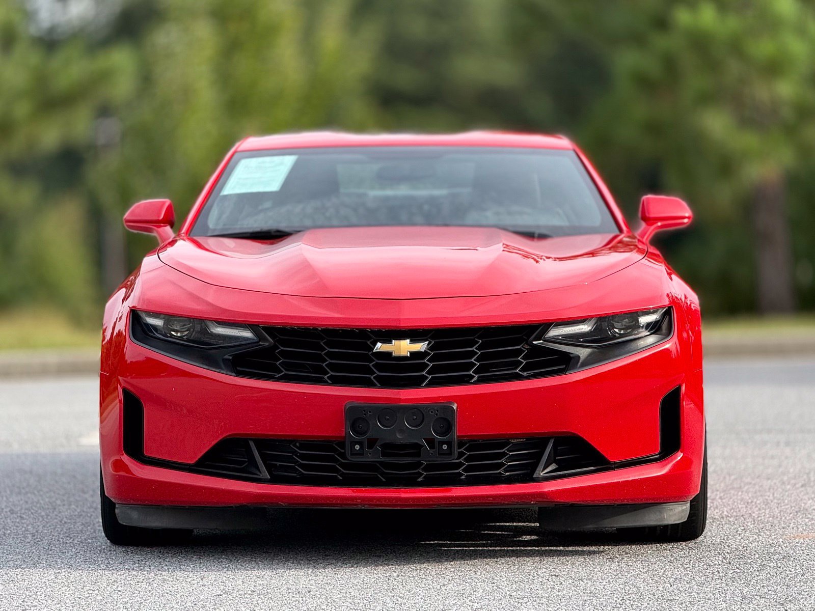 Used 2020 Chevrolet Camaro LT w/ Technology Package RWD image 3