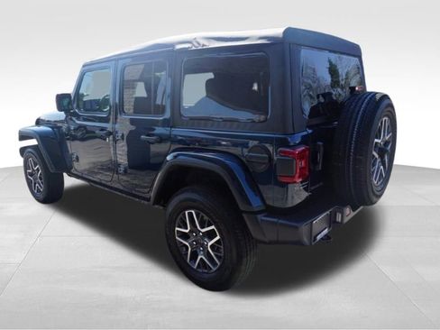New 2025 Jeep Wrangler Sahara image 3