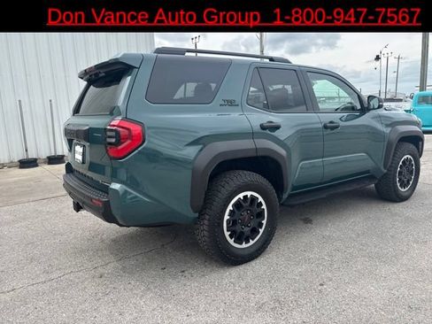 Used 2025 Toyota 4Runner TRD Off-Road AWD/4WD image 2