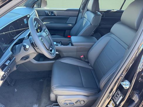 Certified 2026 Hyundai Santa Fe Calligraphy image 5