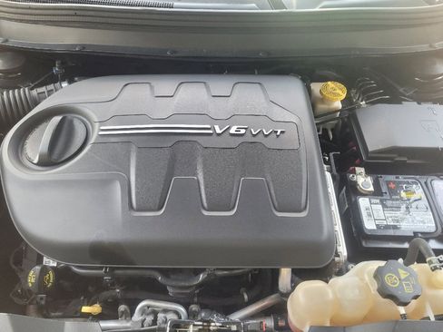 Used 2019 Jeep Cherokee High Altitude AWD/4WD image 30