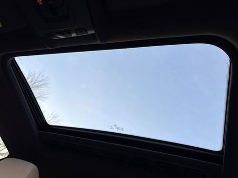 Used 2016 BMW 228i xDrive Coupe image 22