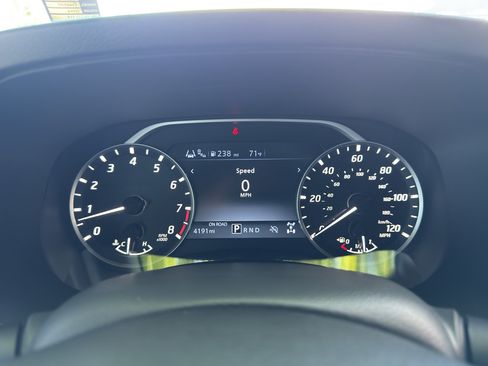 Used 2026 Nissan Frontier SV w/ All-Weather Content Package AWD/4WD image 13