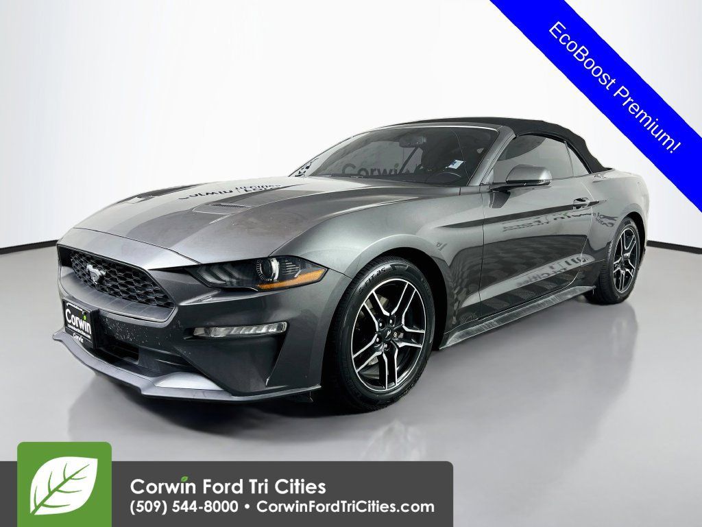 Used 2018 Ford Mustang Premium RWD image 4