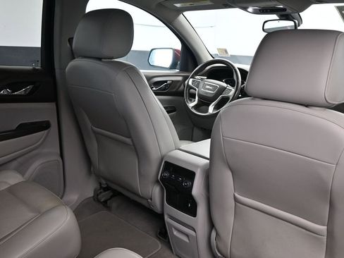Used 2017 GMC Acadia SLT FWD image 15
