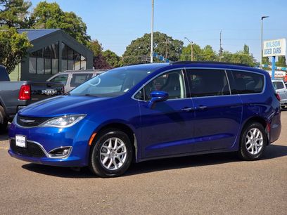 Used 2020 Chrysler Pacifica Touring