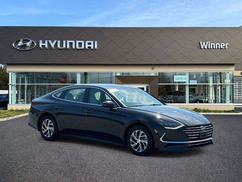 Used 2023 Hyundai Sonata Blue FWD image 5