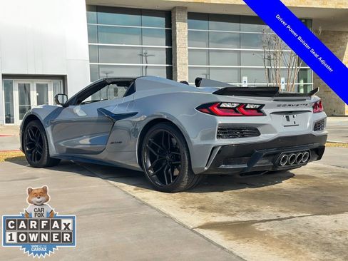 Used 2025 Chevrolet Corvette Z06 image 25