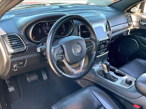 Used 2020 Jeep Grand Cherokee High Altitude image 16