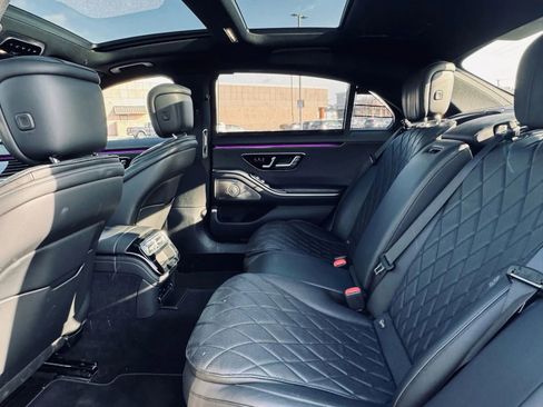 Used 2021 Mercedes-Benz S 580 4MATIC Sedan image 30