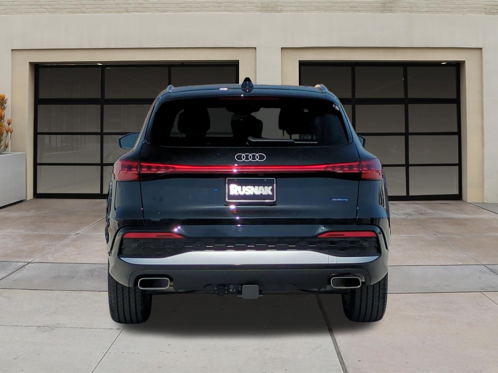 Used 2025 Audi Q5 Premium AWD/4WD image 5