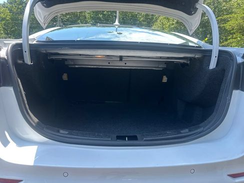 Used 2020 Ford Fusion SE FWD image 26