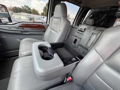 Used 2004 Ford F350 Lariat AWD/4WD image 60