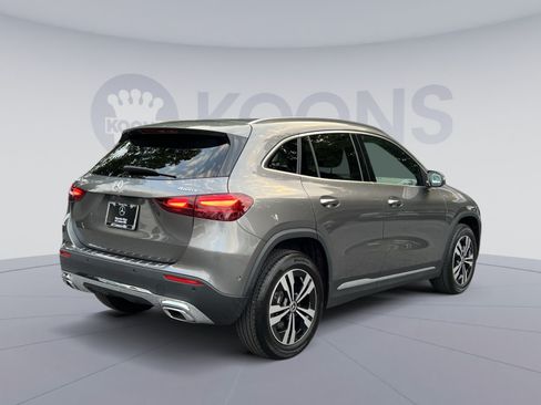 Certified 2026 Mercedes-Benz GLA 250 4MATIC image 11