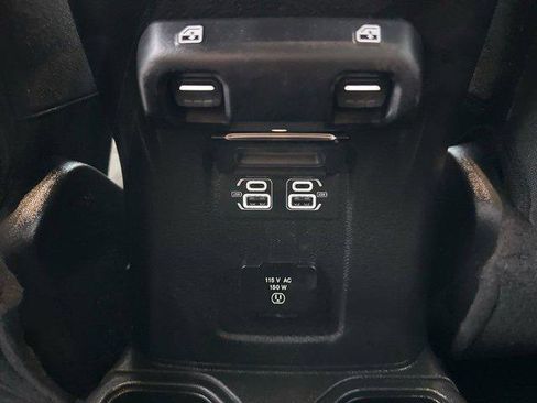 Certified 2022 Jeep Wrangler Unlimited Sport w/ Sun And Sound Package image 35